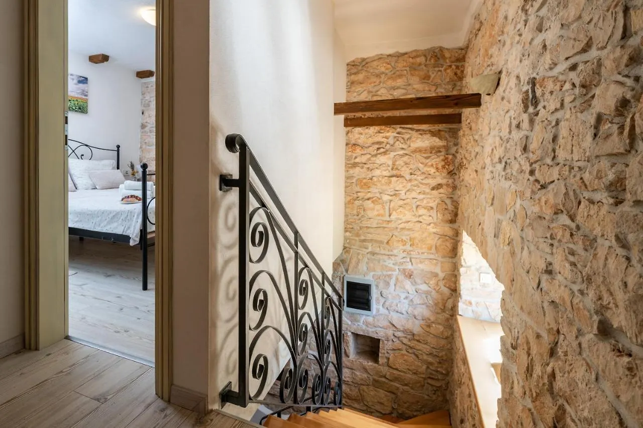 Villa Holiday House Brnistra Rakalj Croácia